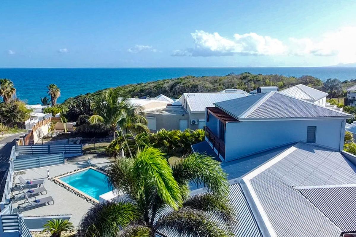 7 Location villa Andrea 3 chambres 6 personnes vue mer et piscine à sainte anne en guadeloupe - vue d'ensemble